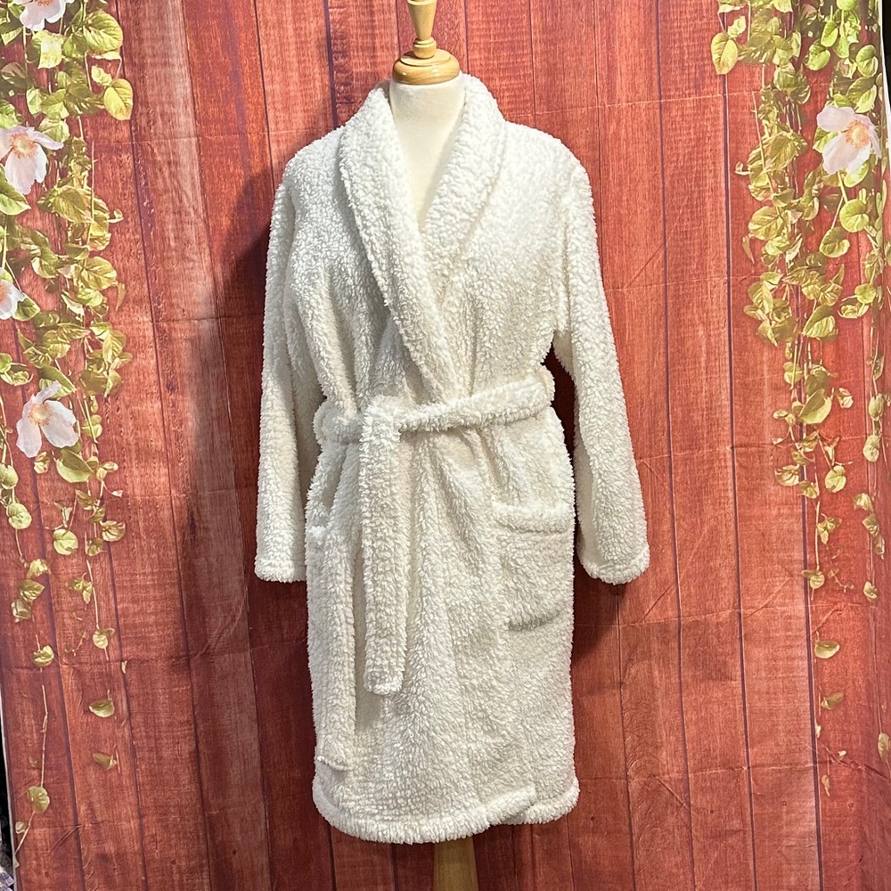 Pottery Barn Cozy Robe - Picture 2 of 14